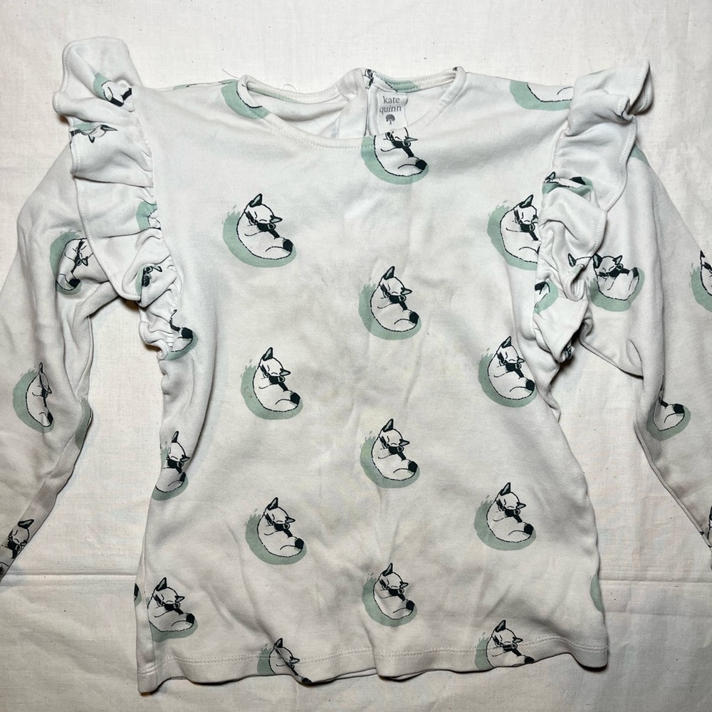 Kate Quinn Blouse with sleeping Kitten Print